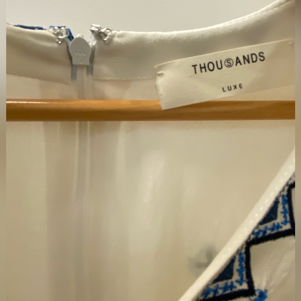 100% SILK Luxe Ivory and Blue Patterned Long Sleeve Dress - Picture 2 of 13